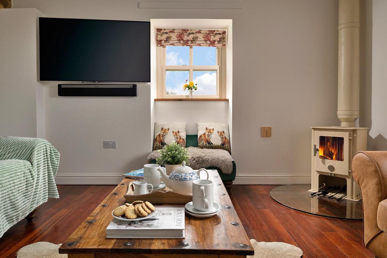 Finest Retreats - Moelis Granary - Luxury Cottage With Hot Tub Llandrillo エクステリア 写真