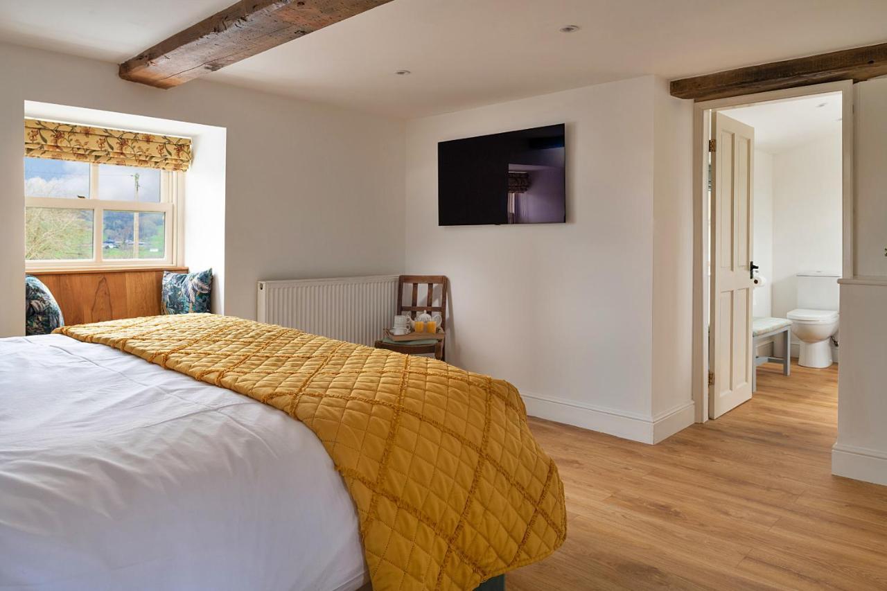 Finest Retreats - Moelis Granary - Luxury Cottage With Hot Tub Llandrillo エクステリア 写真