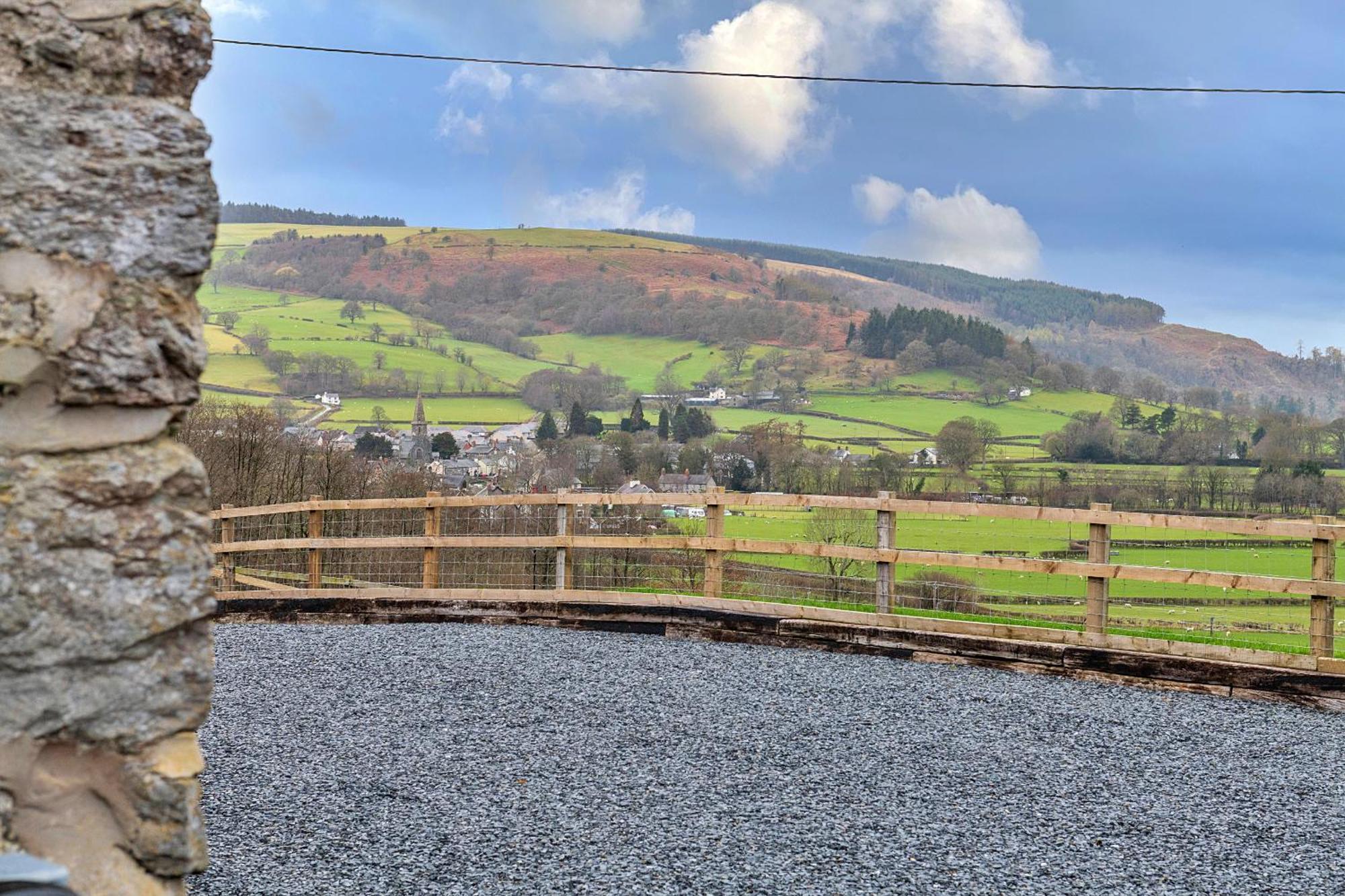 Finest Retreats - Moelis Granary - Luxury Cottage With Hot Tub Llandrillo エクステリア 写真